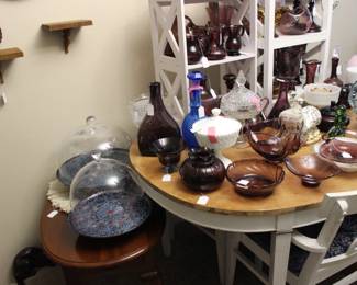 Pedestal Cake Stands, Viking, Tiffan, Fenton, Rainbow, L.E. Smith