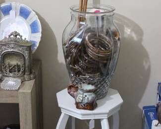 Macrame hooks, vase, plant stand, Hull pottery