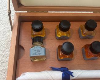 JE ME SOUVIENS Perfume from Paris