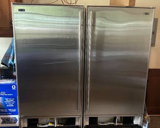 Removed bottom to make it easier to move. Subzero refrigerator and freezer. 601F and 601R. 36”Wx73”H Refrigerator: Year: 1998 Model 691 R Freezer: Year 2000 Model 601 FS