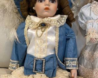 20" Victorian Porcelain Doll 867/2000