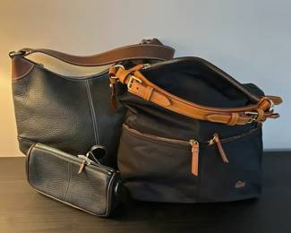 Dooney  Bourke Black Pebble Leather Hobo Shoulder Bag, Nylon Medium Pocket Sac  Cosmetic case