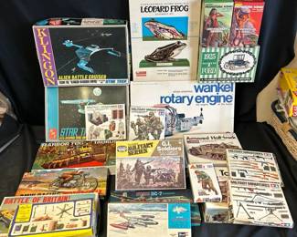 Vintage Model Kits Monogram, Tamiya, Revell, Aurora, Etc