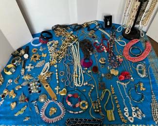 Pins, Necklaces, Bracelets, Belt, Buckles