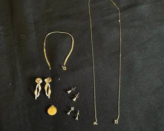 14K Gold With Some 10K Jewelry Lot