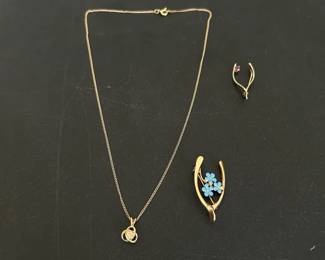 14K Gold Pins Necklace