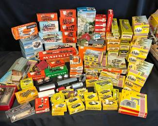 Marklin HO Gauge Trains  Faller Accessories