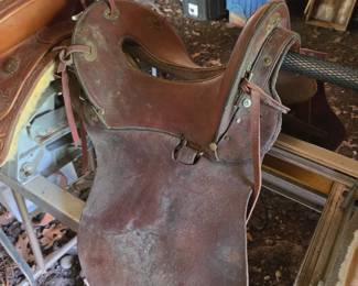 English riding saddle