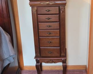 Jewelry armoire