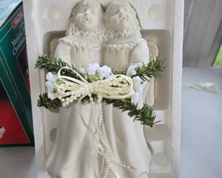 1997 Growth porcelain bisque singing angels votive/taper candle holder