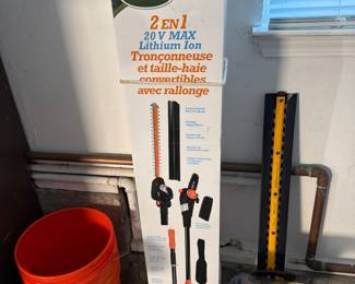 Scotts Pole Saw Hedge Trimmer