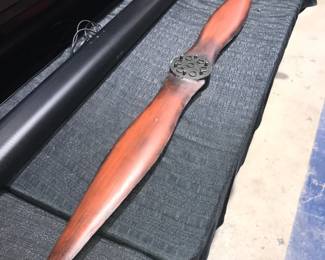 AIRPLANE PROPELLER