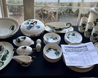 vintage Metlox Poppytrail California Ivy ceramic dinnerware and serving pieces
