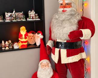 Vintage 5'4" store display Santa , vintage Santa's