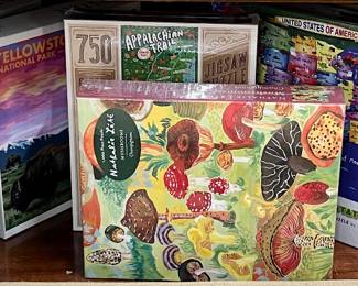 Lot of Jigsaw Puzzles 