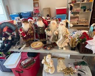 Santas 