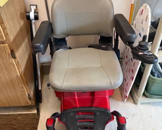 Electric scooter