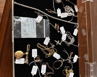 Gold Jewelry 