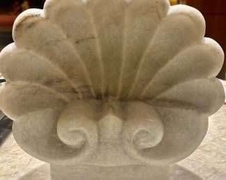 18th C Italian marble large shell objet d’ art