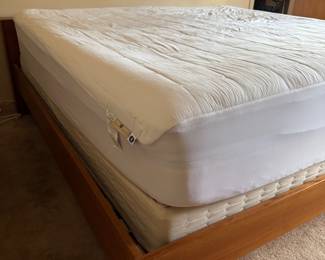 Mid Century King Sized Bed, Sleep Number Mattress