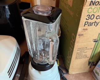 Small kitchen appliances