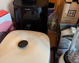 Small kitchen appliances