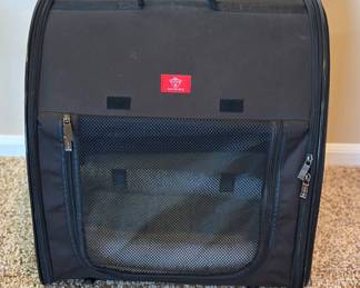 One for Pets portable fabric kennel/carrier