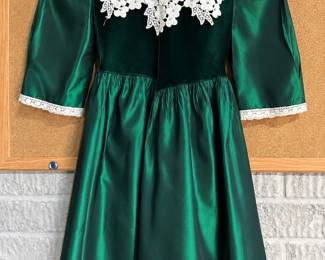 Girl's clothes