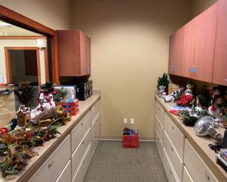 Holiday Room