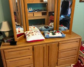 dresser