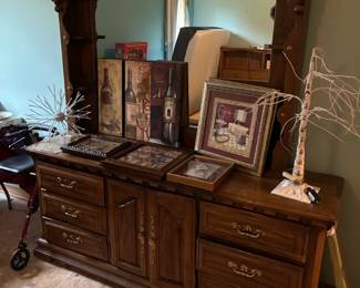 dresser
