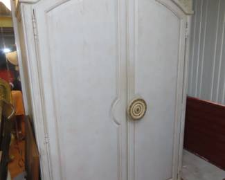 Thomasville clothinh armoire.