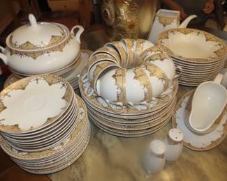 Large dinner set. "Pegasus"
