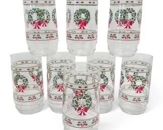8 Indiana Glass Victorian Christmas 5.5 Wreath Glasses