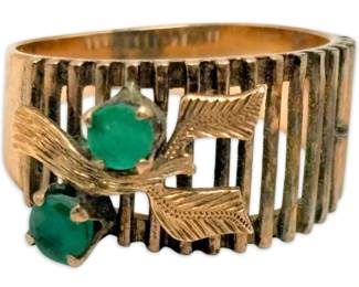 Vintage 10k Gold Ring w Green Gemstones 3.09g