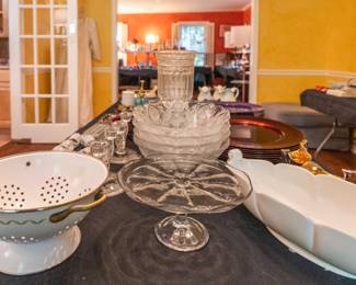 More items for entertaining and serving