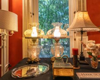 Beautiful vintage lamps.