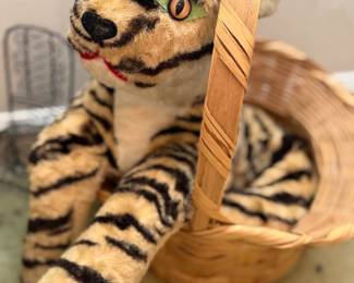Rushton plush