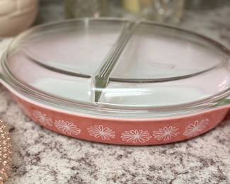 Pyrex bakeware