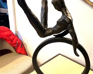 7. Global Views Male Gymnast Statue