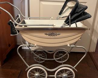 Vintage Carriage Pram 