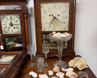 Silas Hoadley Pillar of Scroll Clock