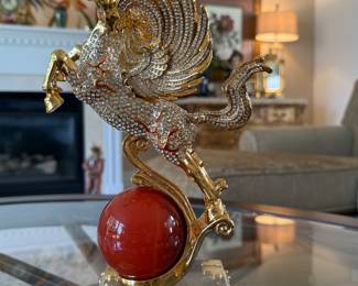 Gold Pegasus Statue