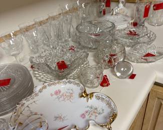 Crystal and cut glass collectibles 