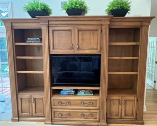 81. 3pc Lighted Entertainment Cabinet w/ TV (110" x 26" x 84"h)