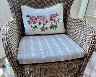 99. Akula Wicker Chair (24" x 24" x 38")