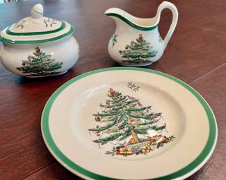 "44. Set of Spode Holiday 36pc Dinnerware Set 16 Dinner Plates, 14 Dessert Plates, Cream & Sugar, 4 Bread Plates "