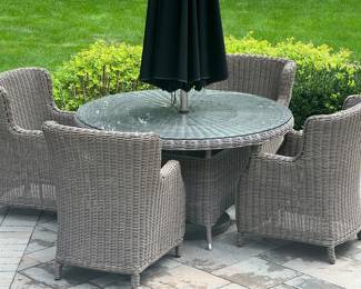 89. Akula All Weather Wicker Table w/ Glass Top, 4 Chairs, and Umbrella
