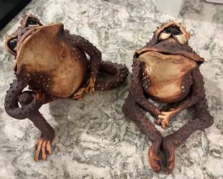 178. Pair of Handpainted Frogs