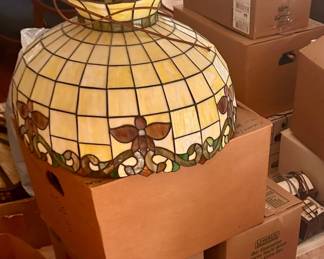 Tiffany style hanging lamp
